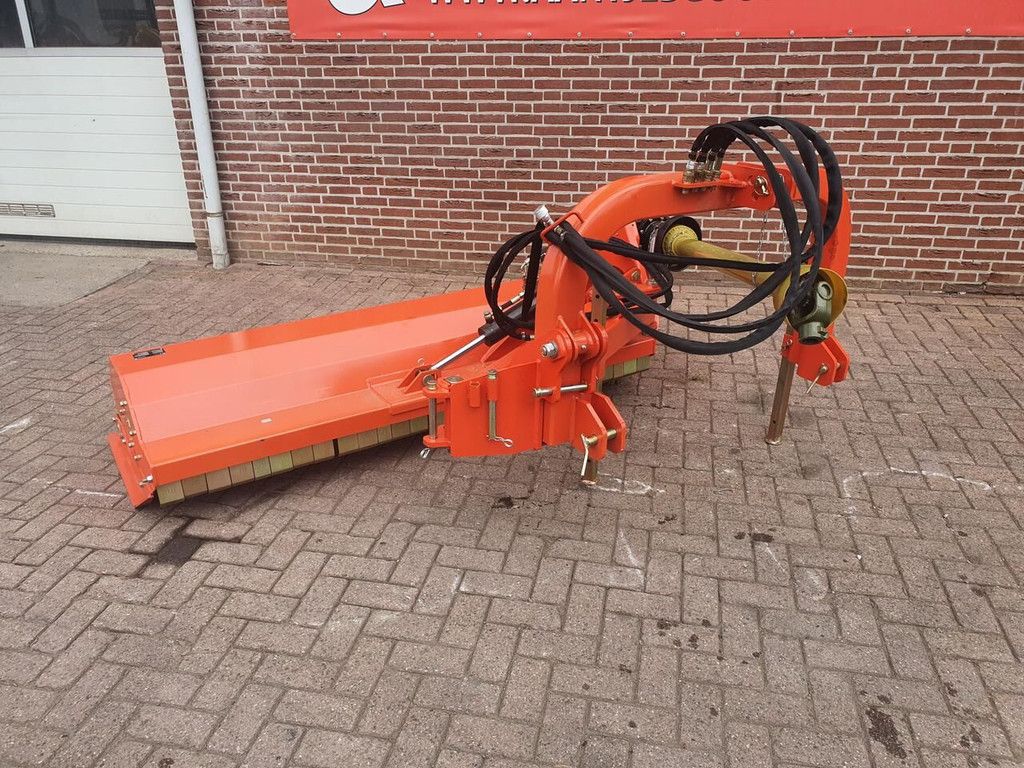 AGF 200 Verstekklepelmaaier