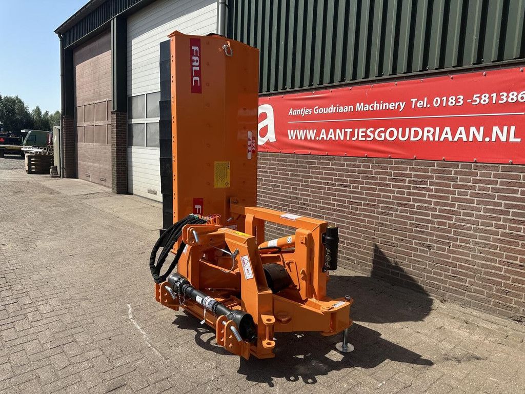 TLF 2000 zij klepelmaaier - Nieuw mower-conditioner