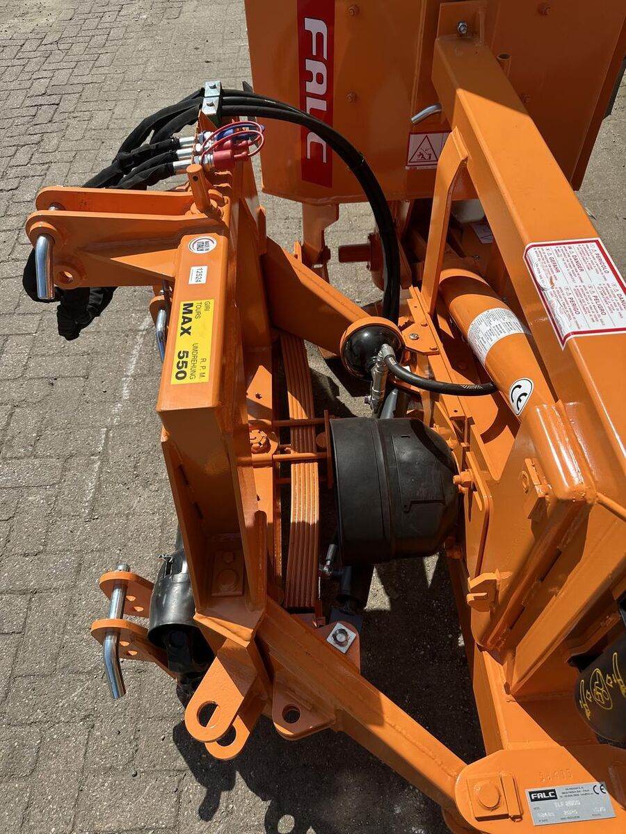 TLF 2000 zij klepelmaaier - Nieuw mower-conditioner