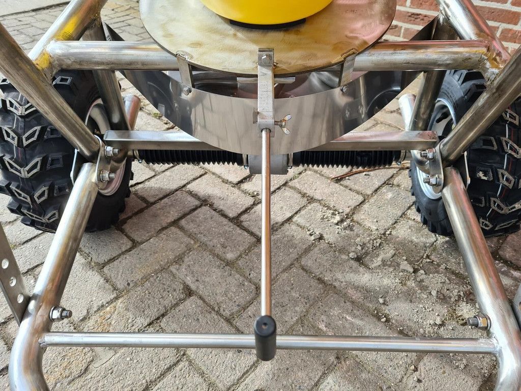 Zoutstrooier SW 300 met PE-bak