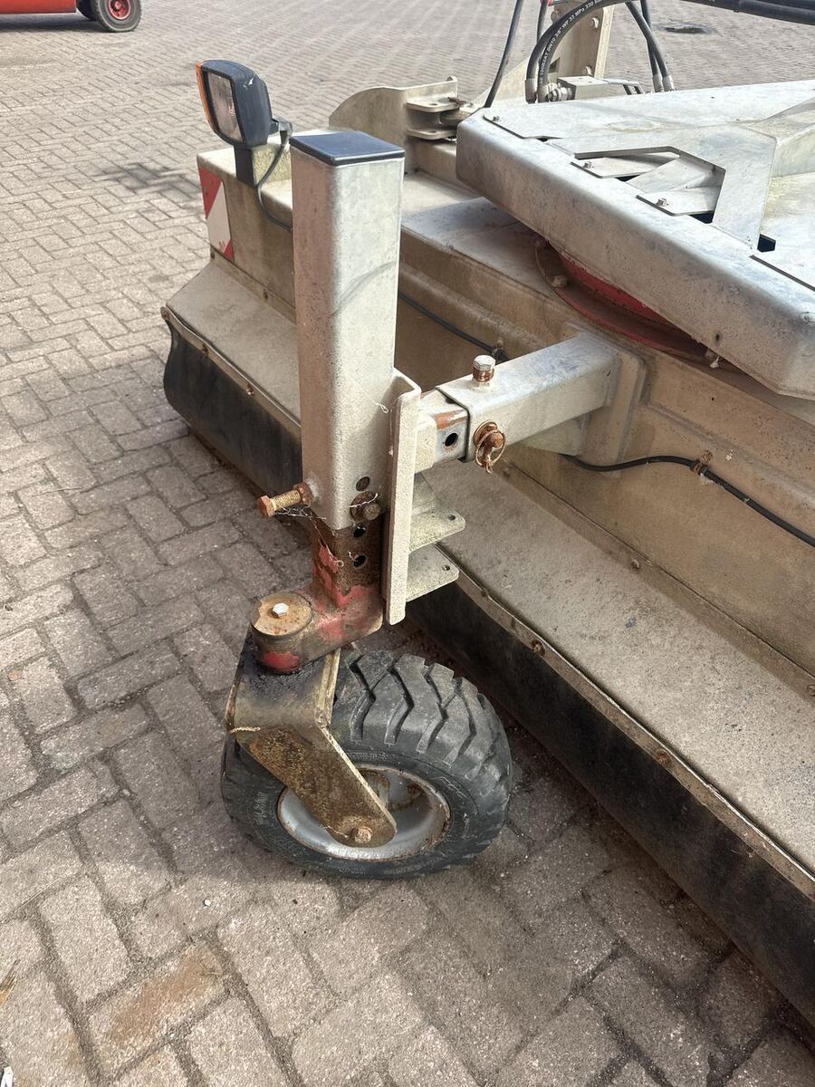 Front bezem - Gebruikt