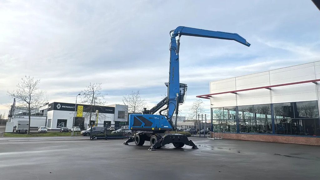 Fuchs MHL 350 G ARM 16.2 METER