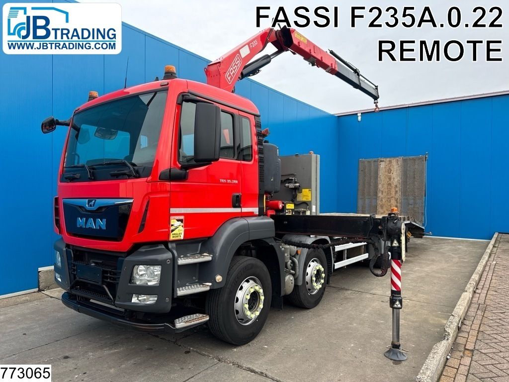 MAN TGS 35 360 8x2, EURO 6, Fassi, Remote