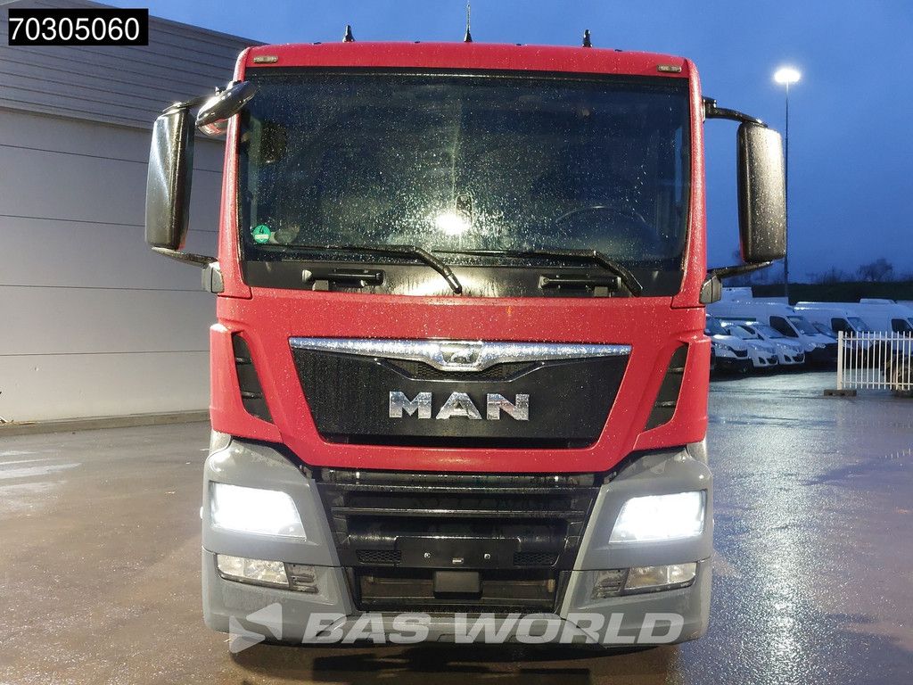 MAN TGS TGS 26.320 6X2 ADR BDF Lift+Steering Axle Automatic Euro 6