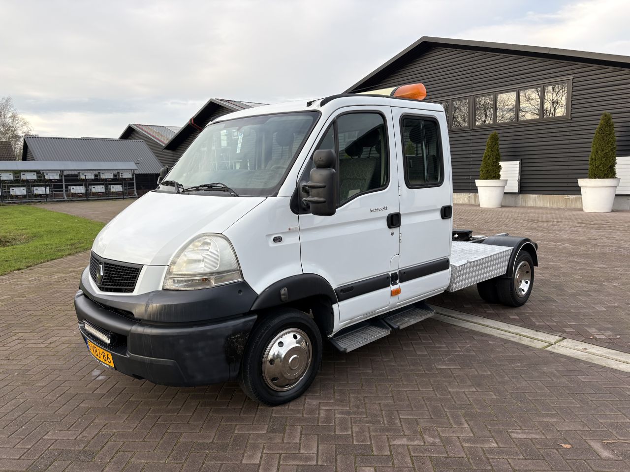 Be trekker 12 TON RENAULT MASCOTT 150-35 T (129) N1