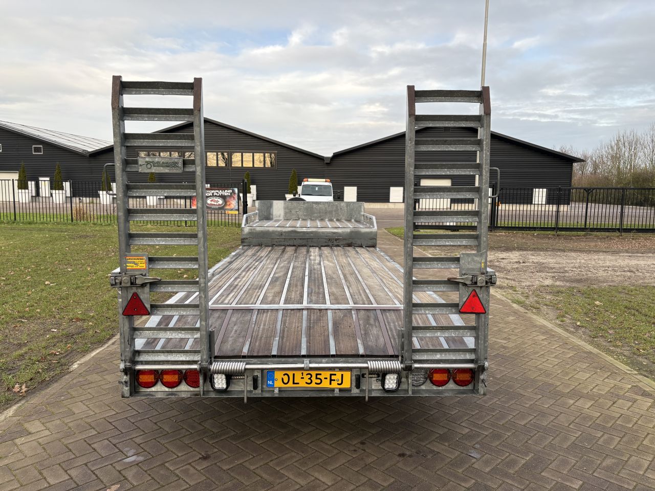 Be oplegger semi dieplader 8 ton Veldhuizen
