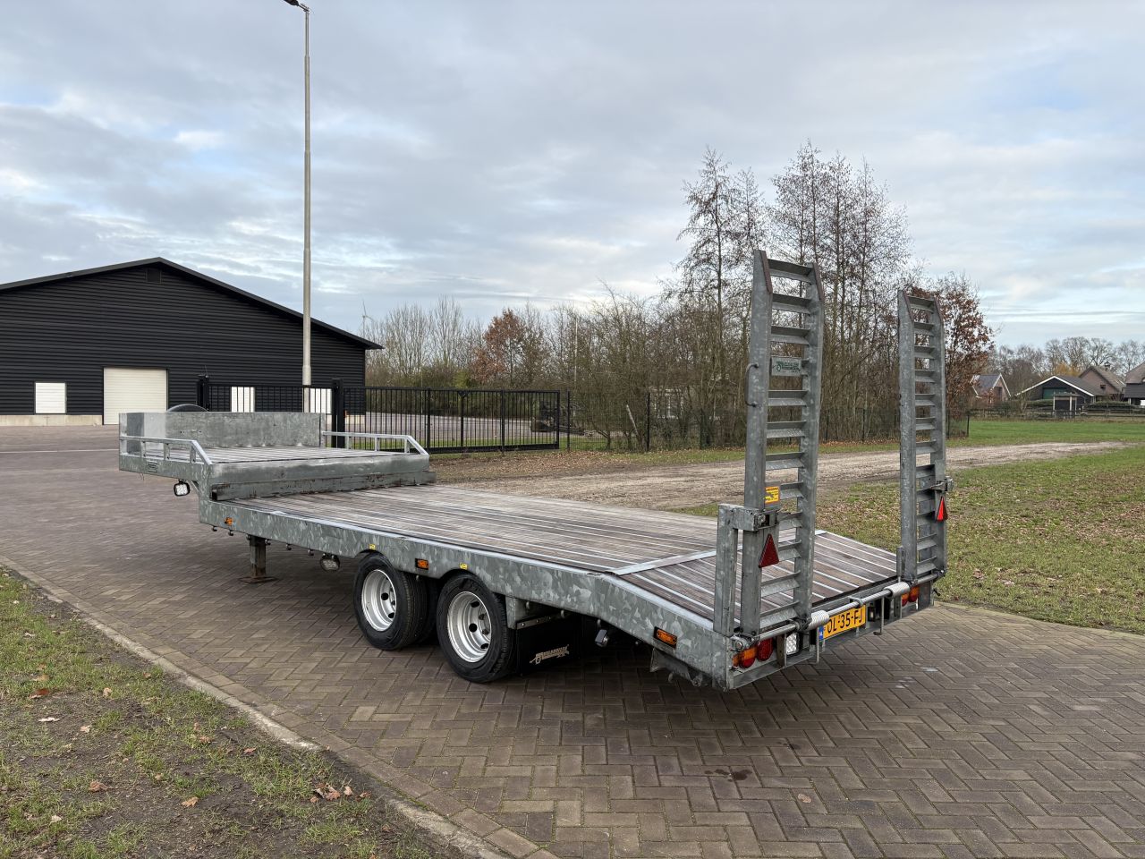 Be oplegger semi dieplader 8 ton Veldhuizen