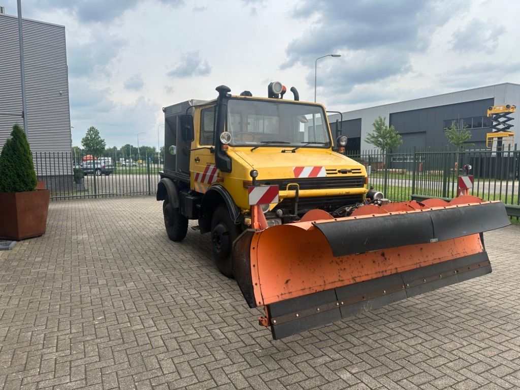 Unimog U1400 Rail