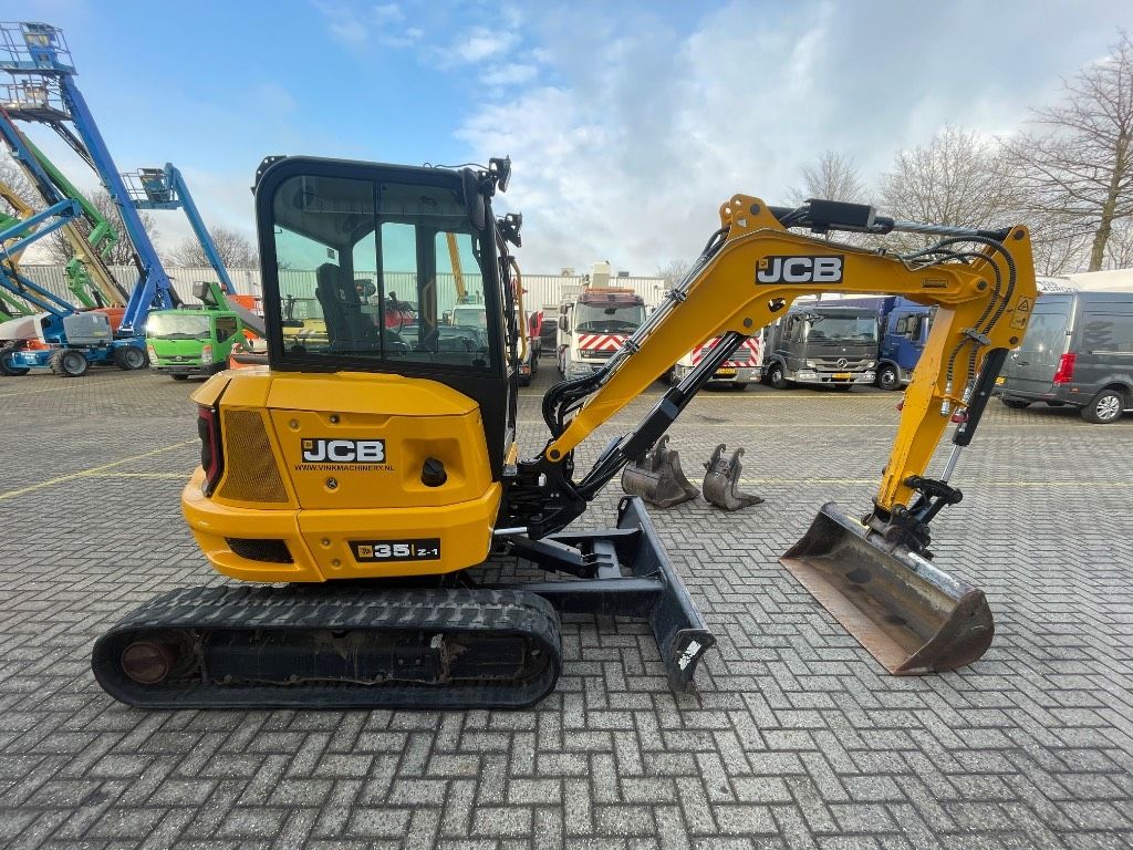 JCB 35Z-1