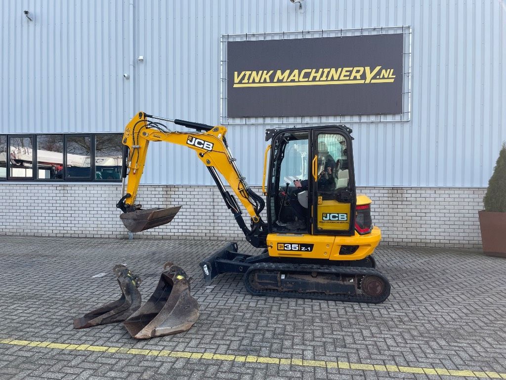 JCB 35Z-1