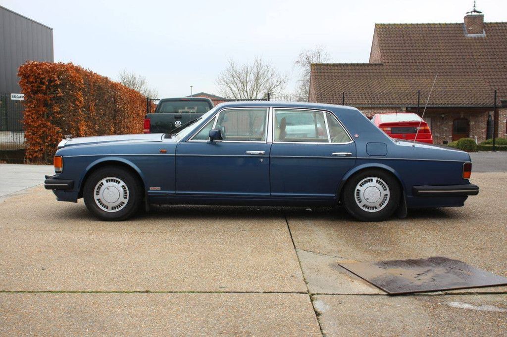 Passenger car Bentley Turbo R Petrol 1991 (Margin)