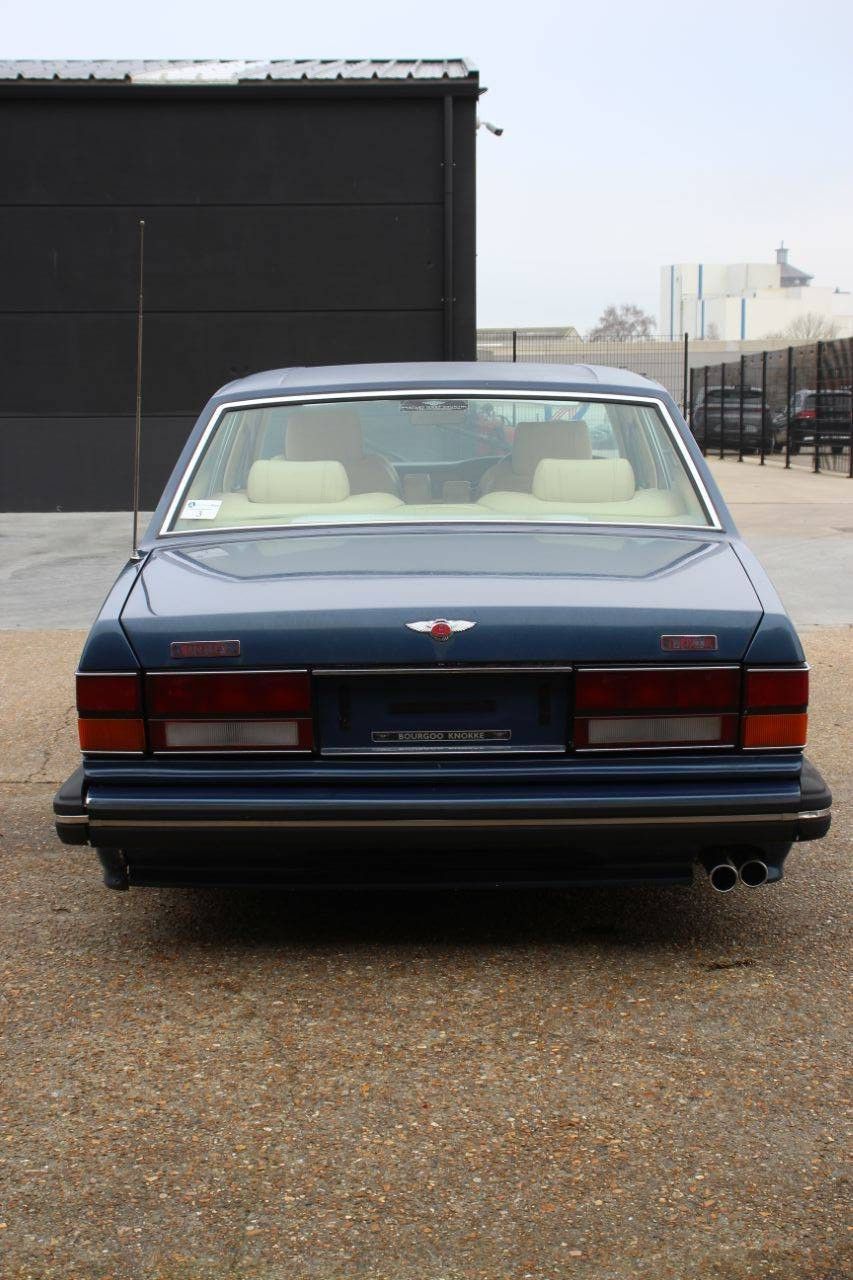 Passenger car Bentley Turbo R Petrol 1991 (Margin)