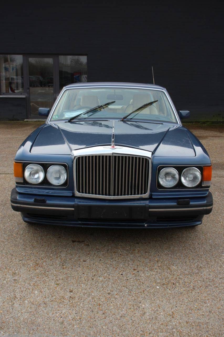 Passenger car Bentley Turbo R Petrol 1991 (Margin)