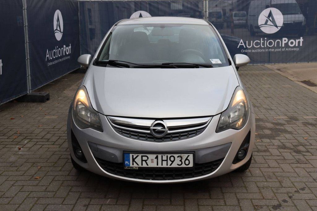 Pkw Opel Corsa Benzin