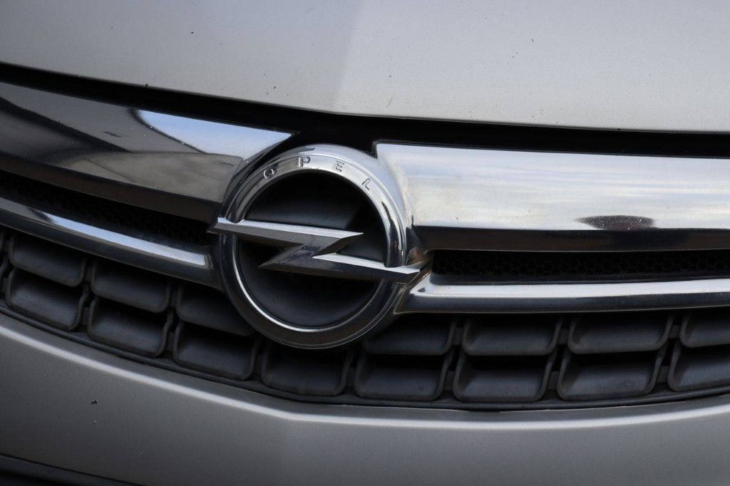 Pkw Opel Corsa Benzin