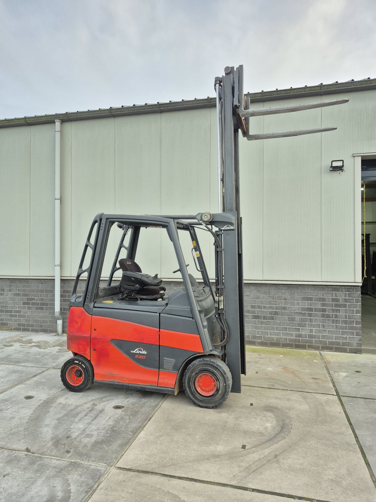Linde E20H-01/600 duplo freelift sideshift 2.5 ton bj 2014 6888