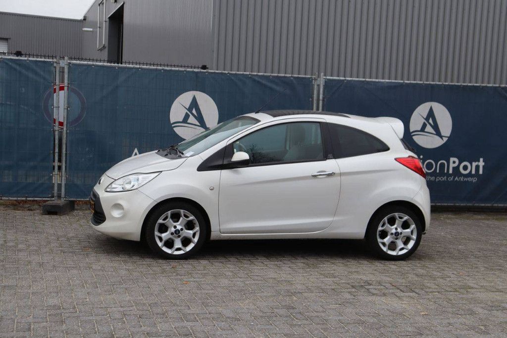 Personenauto Ford KA Benzine 2014 (Marge)