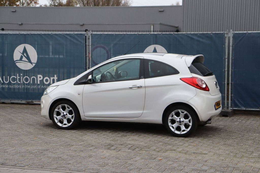 Personenauto Ford KA Benzine 2014 (Marge)
