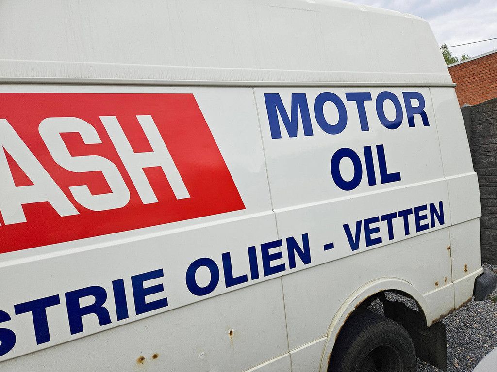 Volkswagen LT 45 oil barrel transport Diesel 1996