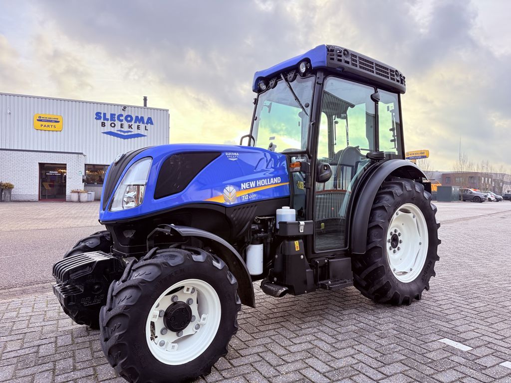 New Holland T4.100N BlueCab4 Supersteer