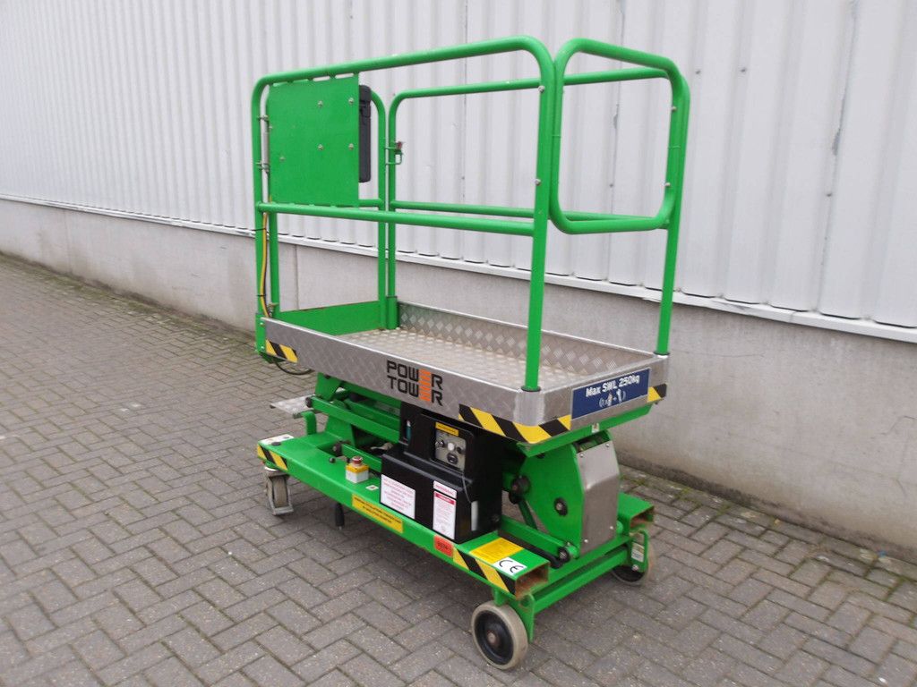 Mast lift Power Tower Nano 5.1m 2021