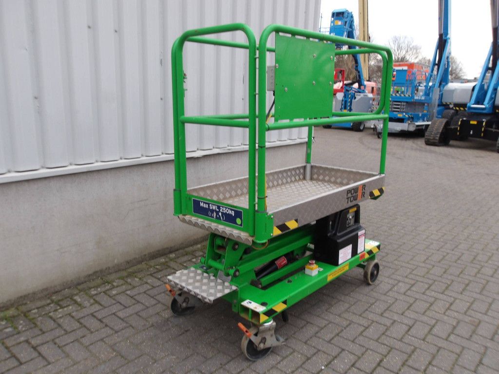 Mast lift Power Tower Nano 5.1m 2021