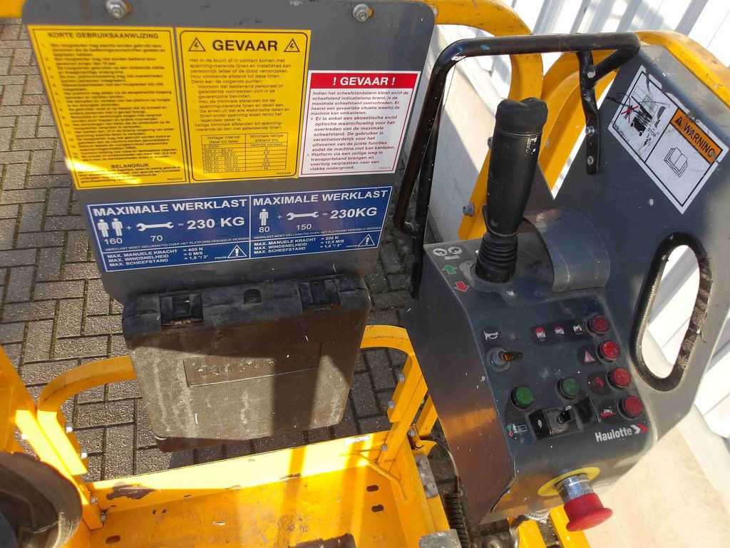 Scherenarbeitsbühne Haulotte Optimum 8AC 7,77 m elektrisch 2015