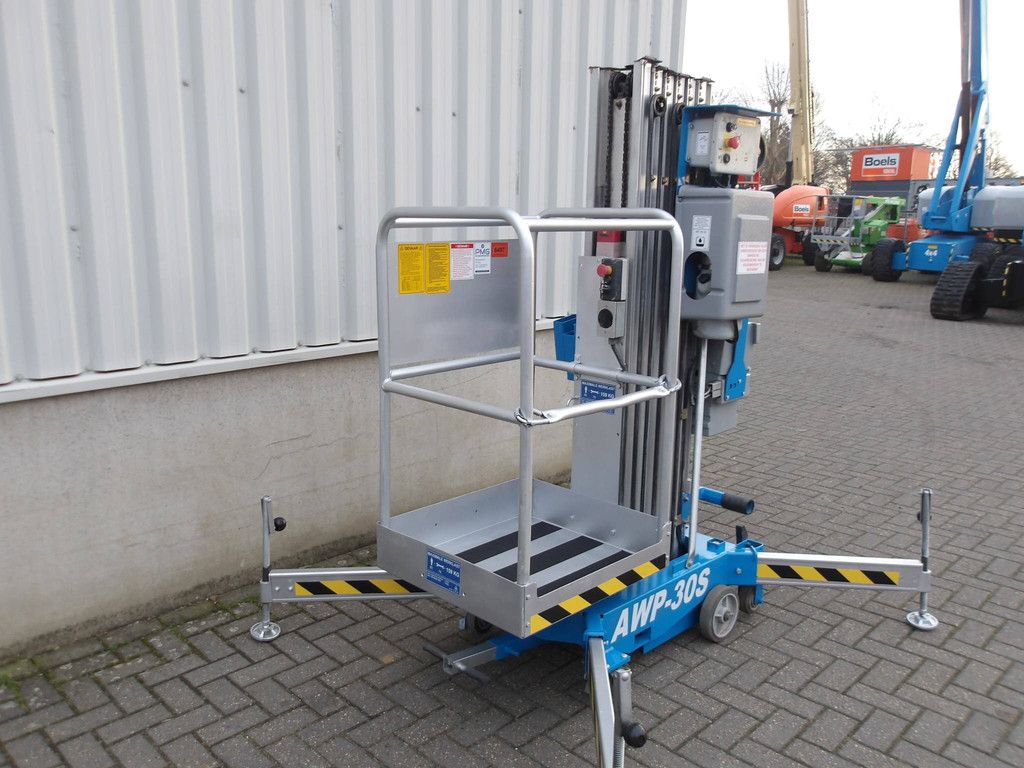 Mast lift AWP-30S 11m Electric 2016