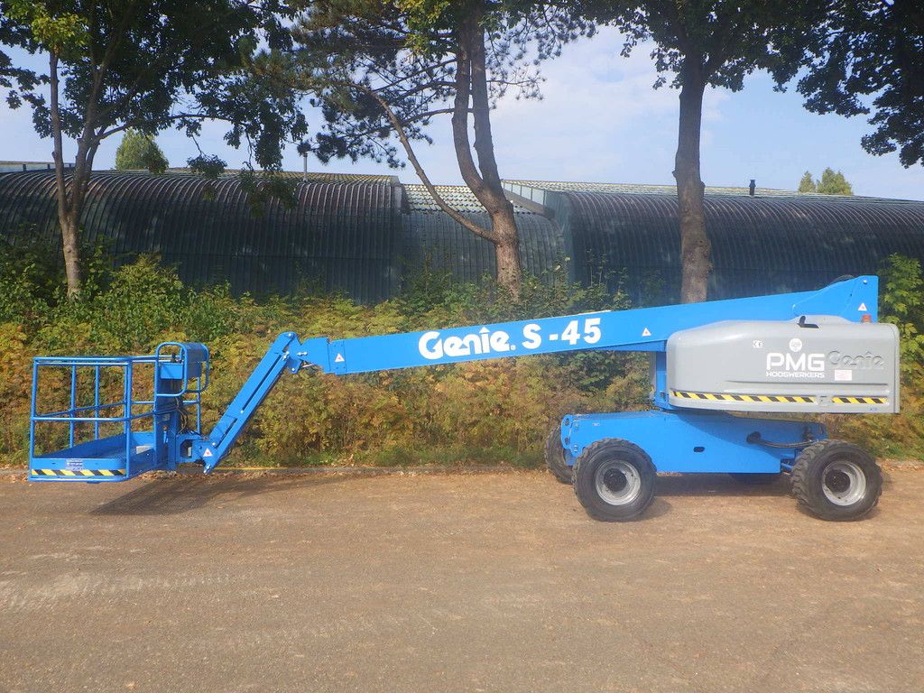 Genie S-45 Diesel 15.72m Telescopic Boom Lift 2014