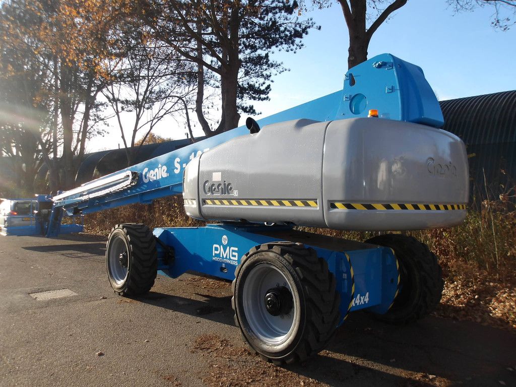 Teleskoparbeitsbühne Genie S-125 40,10 m Diesel 2016