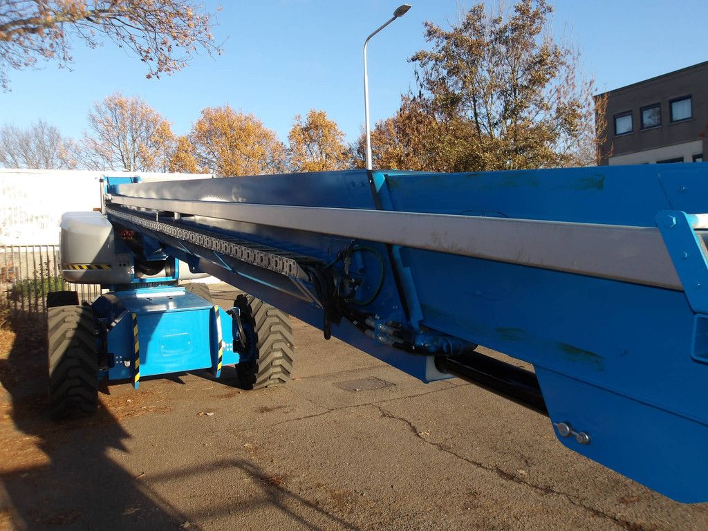 Teleskoparbeitsbühne Genie S-125 40,10 m Diesel 2016