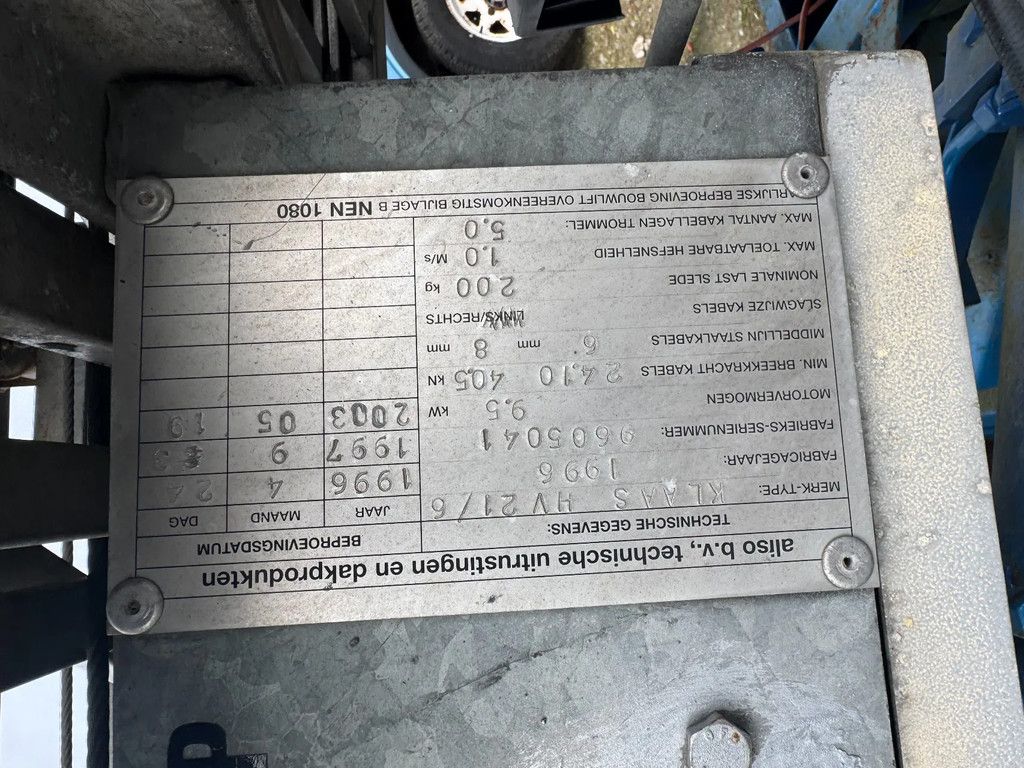 Klaas **LADDERLIFT-DAKWERKERSLIFT-VERHUISLIFT**