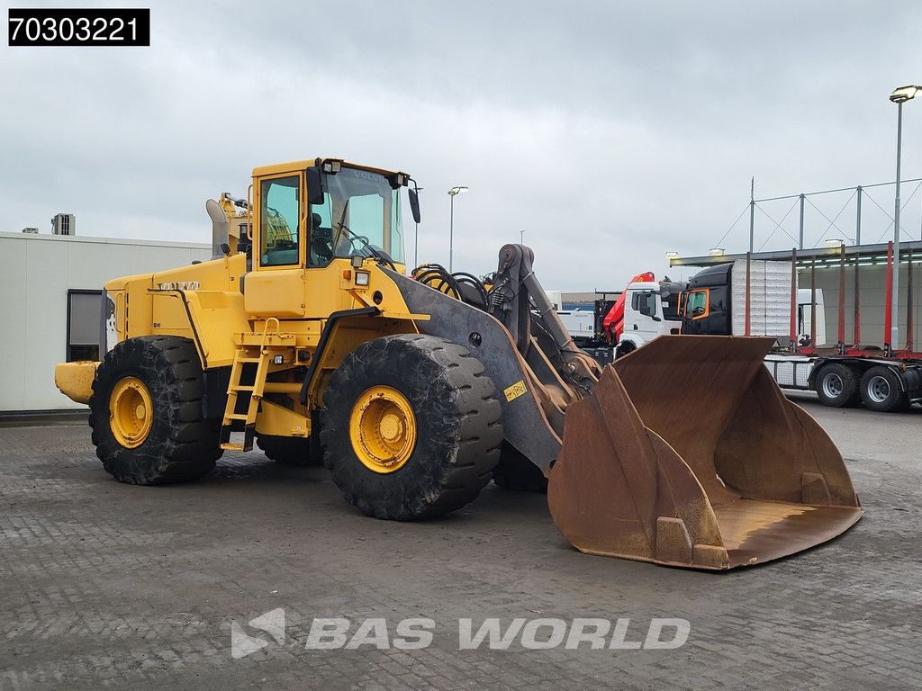 Volvo L220 E Quick Coupler