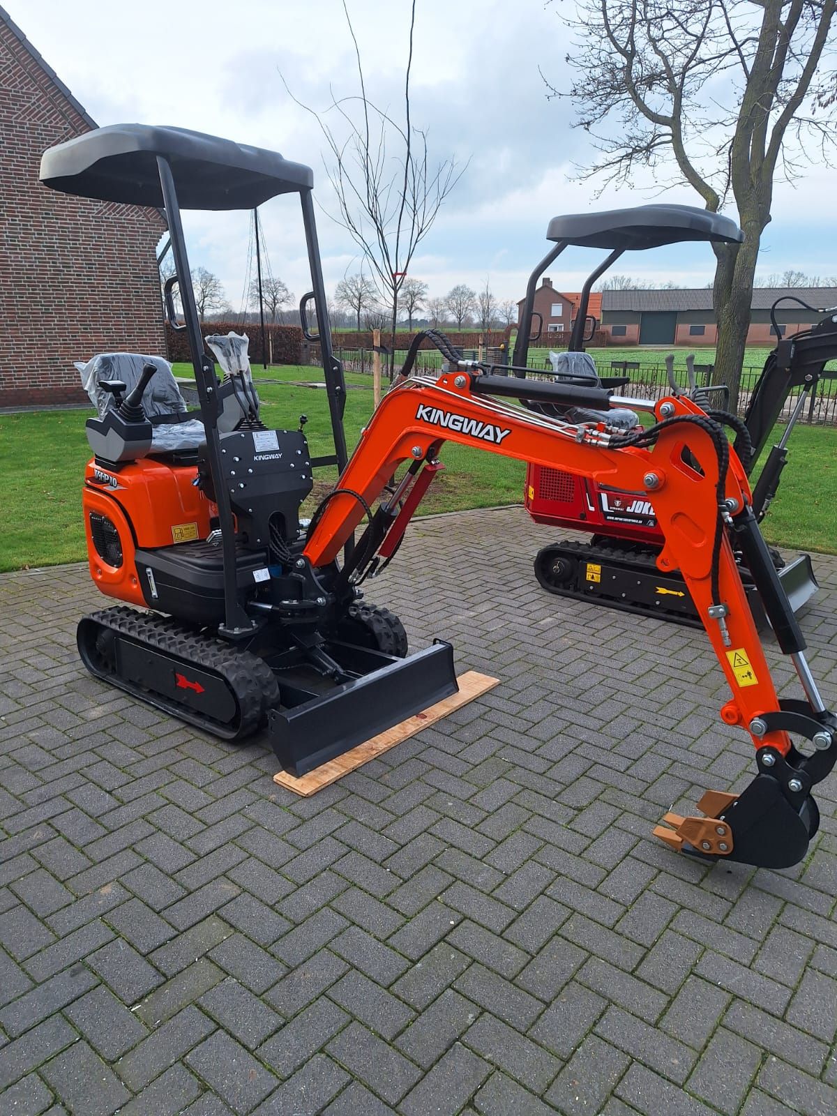 Minigraafmachine Kingway VIP10 JOYSTICK 3 bakken 3j GARANTIE