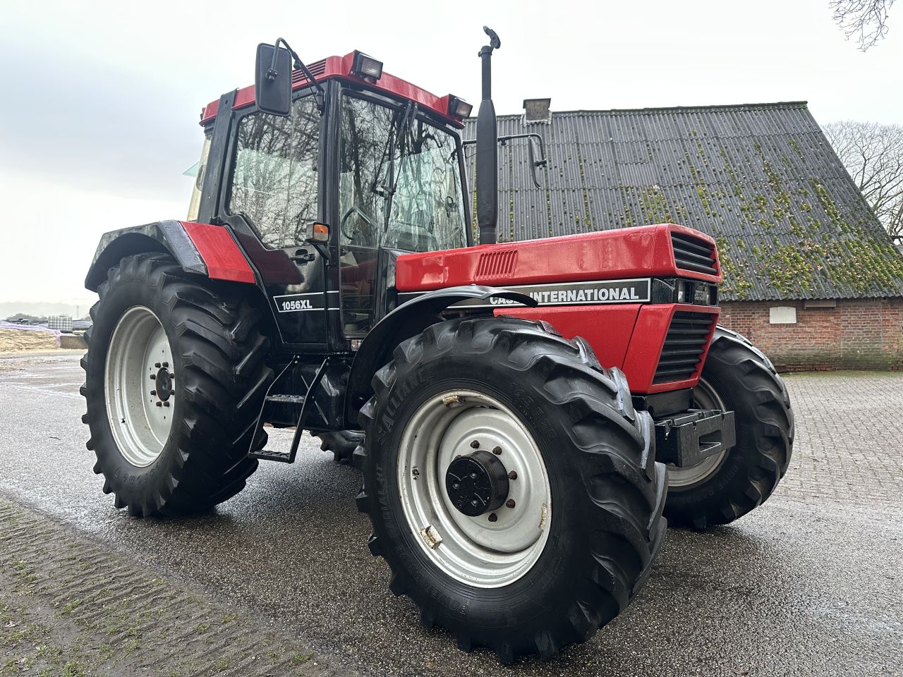 Case IH 1056 XL 40KMH