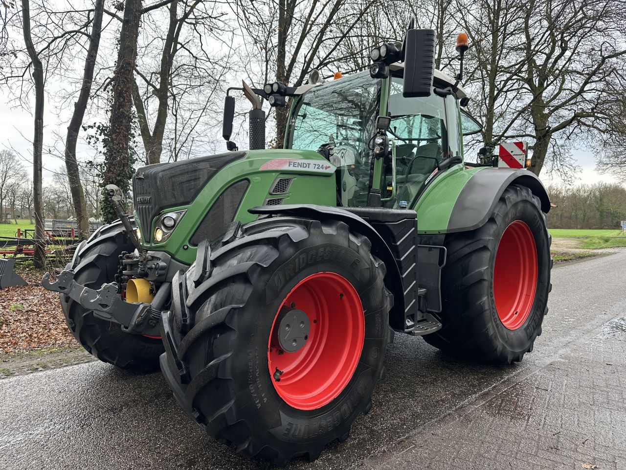 Fendt 724 Profi Plus