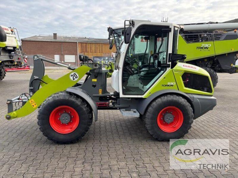 Claas TORION 530