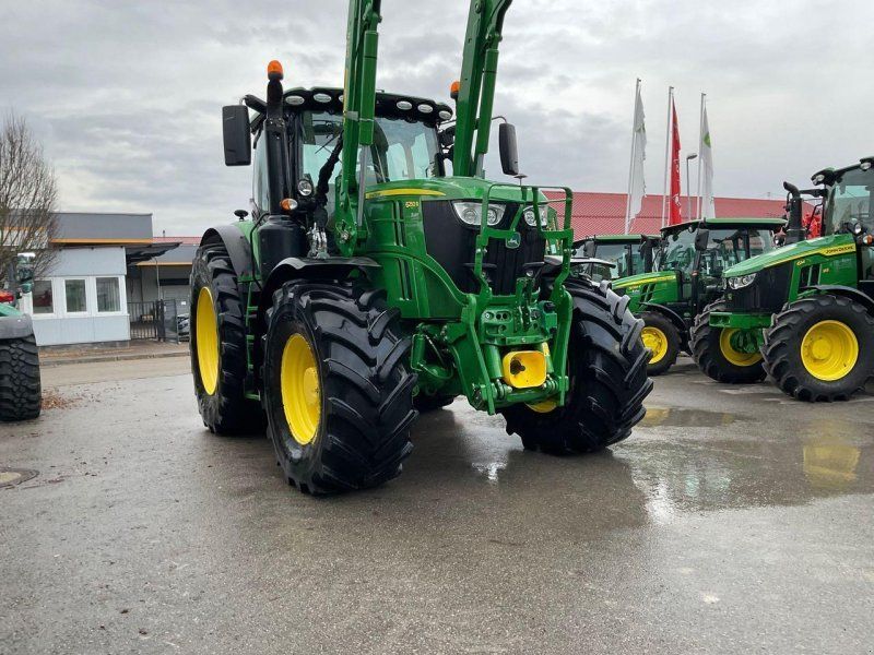 John Deere 6250R