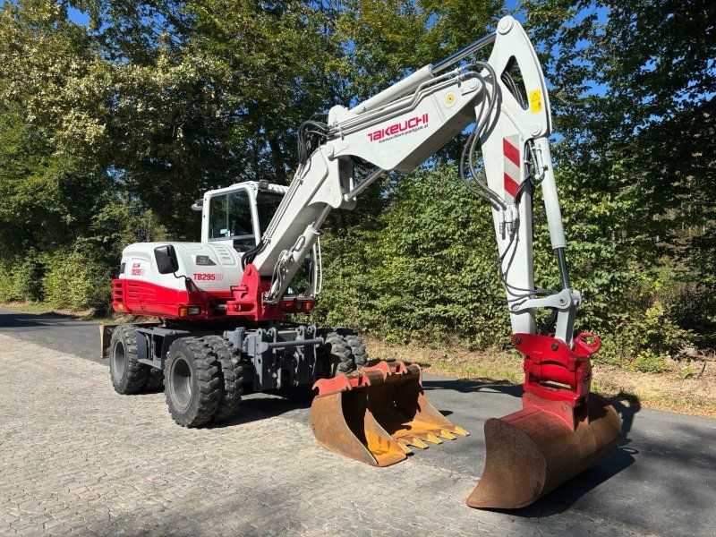 Takeuchi TB 295 W