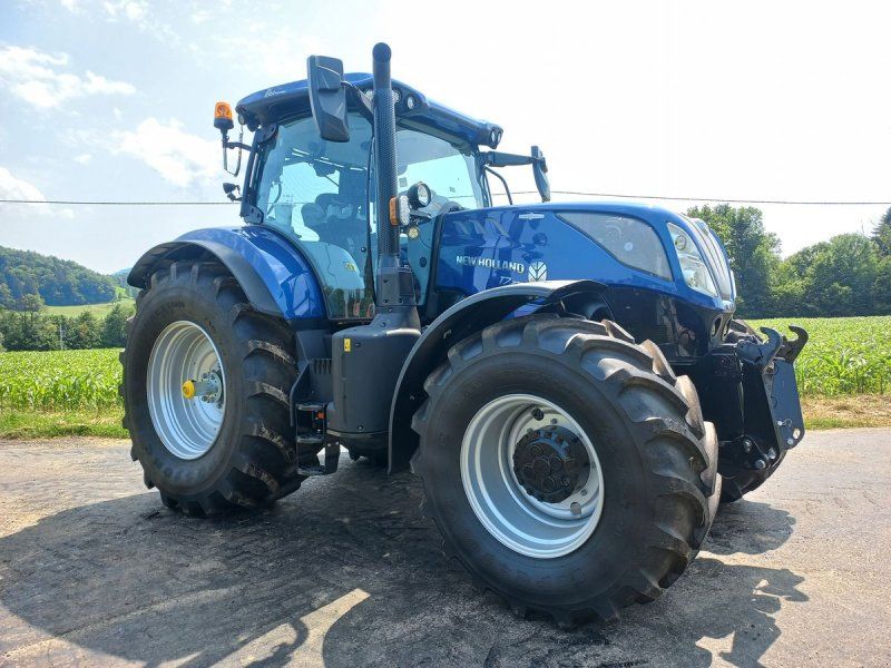 New Holland T7.270 Auto Command SideWinder II (Stage V)
