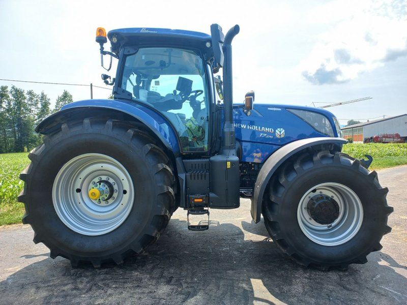 New Holland T7.270 Auto Command SideWinder II (Stage V)