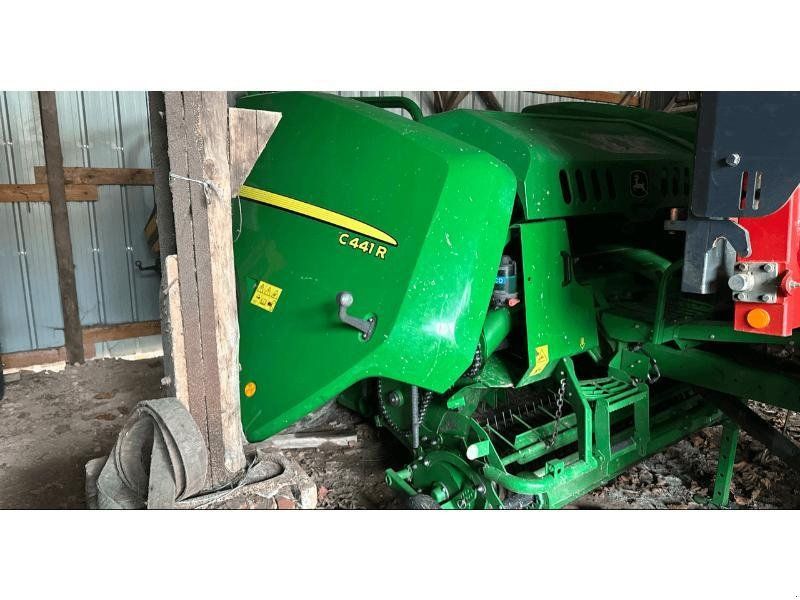 John Deere C441R