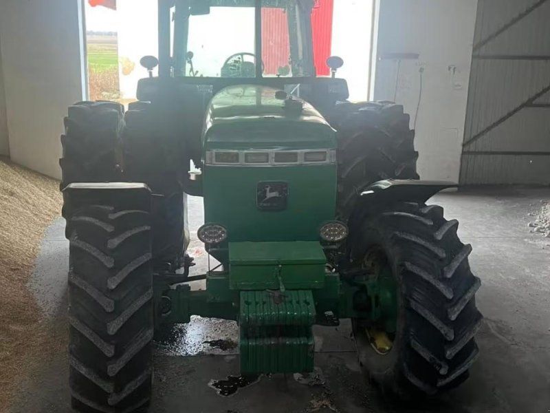 John Deere 4755