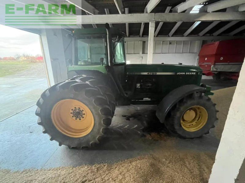 John Deere 4755