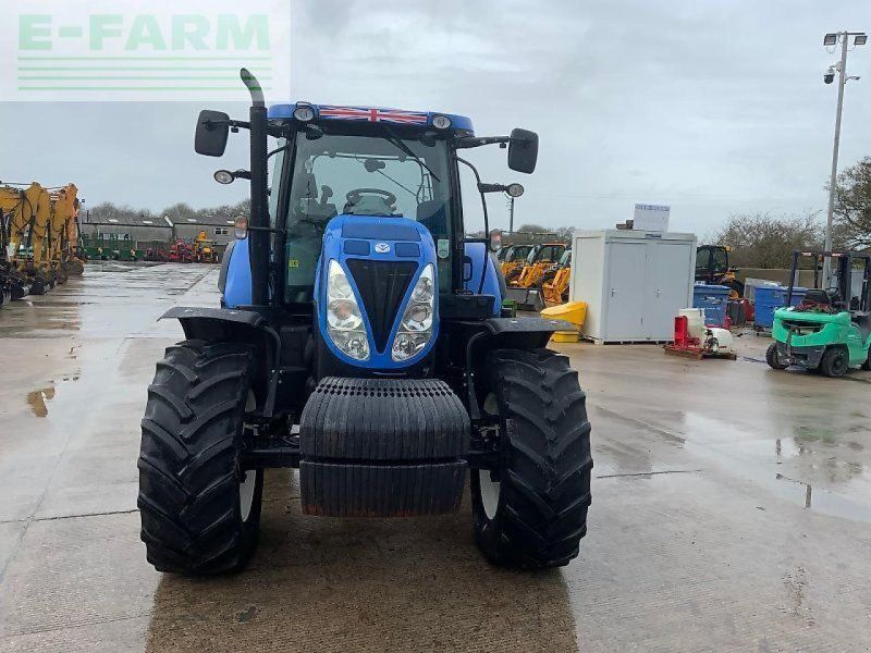New Holland t7.210 auto command (st25411)