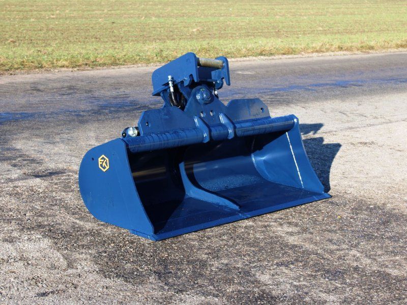 Böschungslöffel hydraulisch 7,5 10t