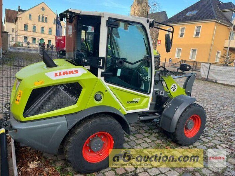 Claas TORION 530