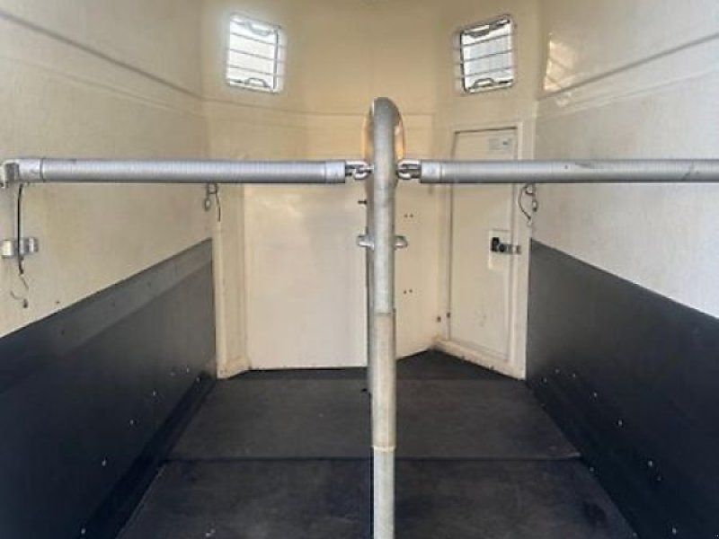 Böckmann Comfort 2-Pferde Aluboden 2t. Vollpoly SK