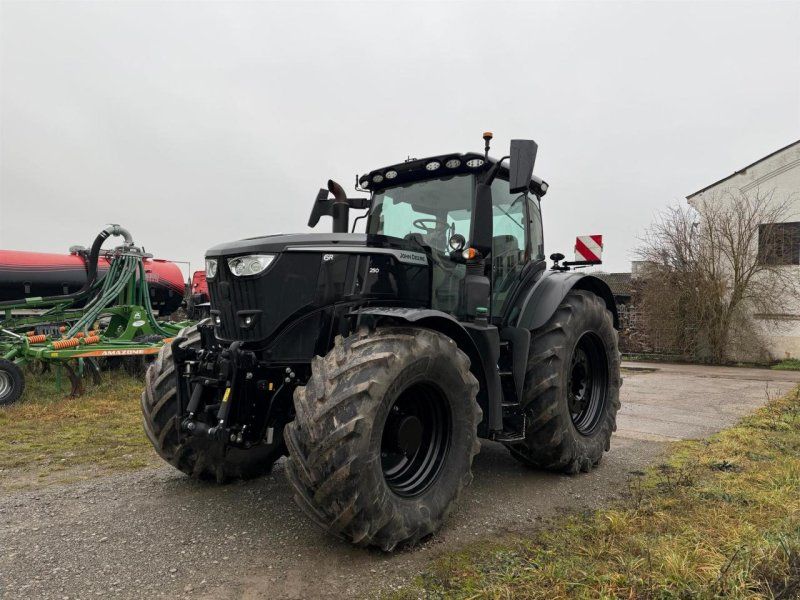 John Deere 6R 250 Sonderlackierung-schwarz