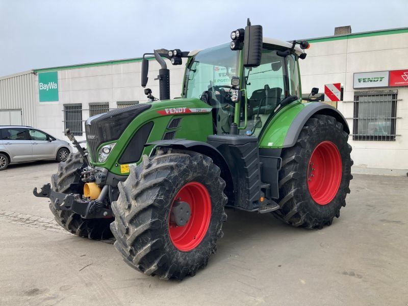 Fendt 724 VARIO GEN6 PROFI PLUS